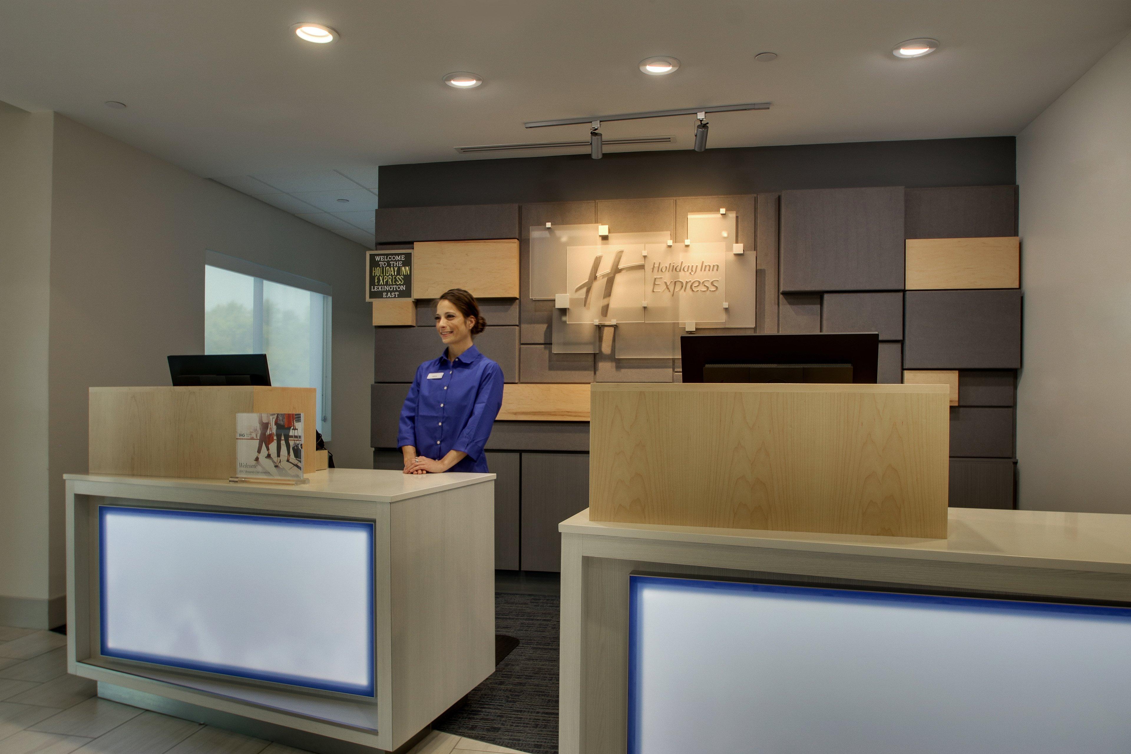 Holiday Inn Express - Lexington East - Winchester By Ihg Exterior photo